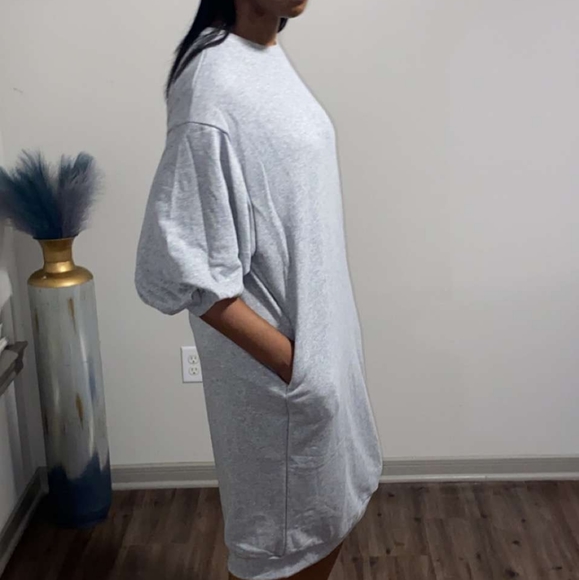 Flauntin Jogger Dress - Picture 2 of 4